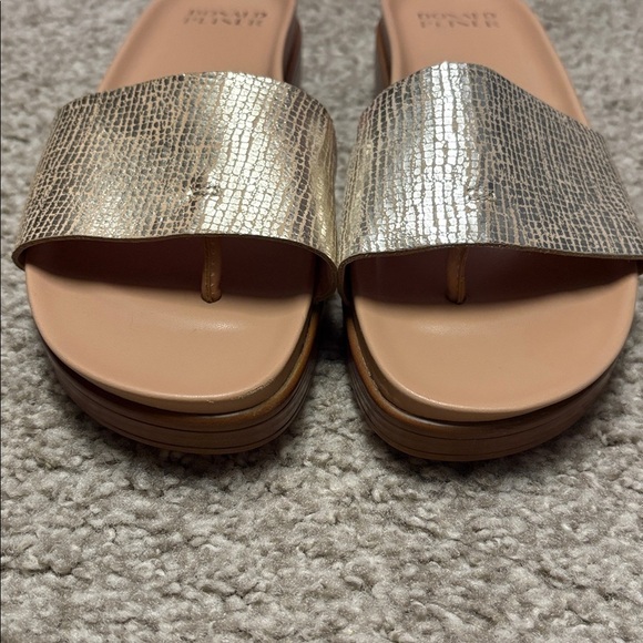 Donald J. Pliner Metallic Gold Slide Sandals - Picture 3 of 8